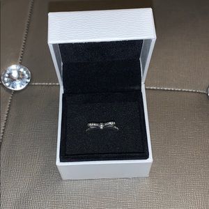 Pandora Bow Ring